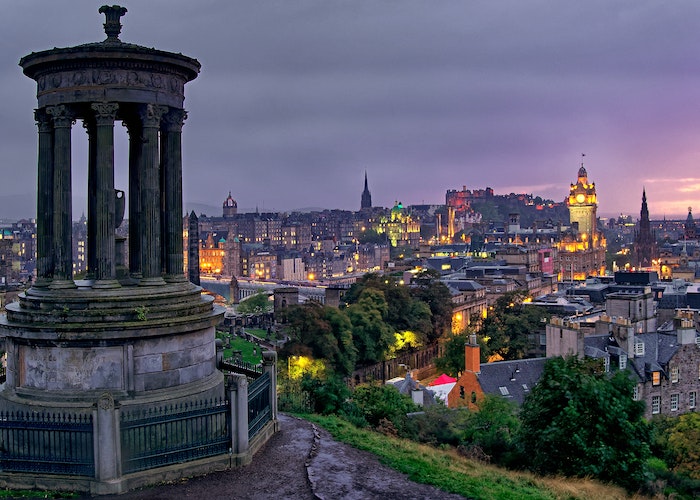 Uitzicht over de stad Edinburgh
