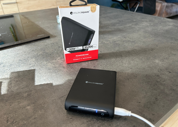 RollingSquare Powerbank 20.000 mAh opladen onderweg