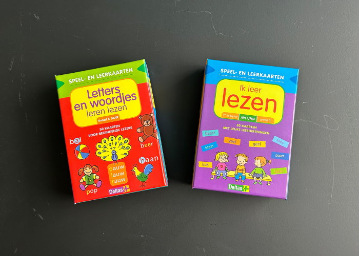 Leren lezen met de kaarten van Deltas.