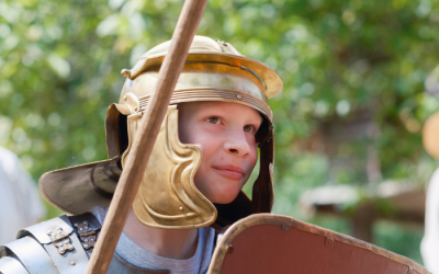 Romeinen slaan kamp op in preHistorisch Dorp tijdens Romeinse Dagen